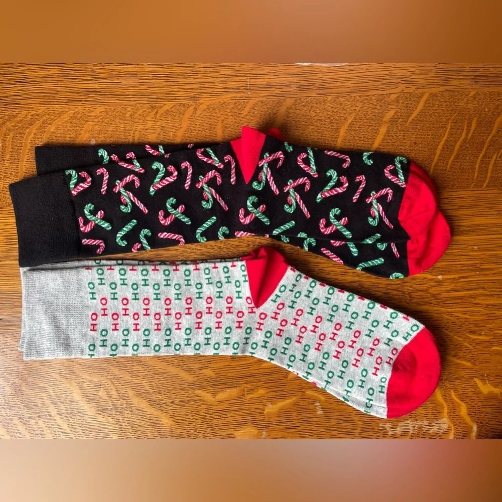 Two Pair Christmas Holiday Socks Gray Black Green Red Tall Socks Crew Socks NWOT